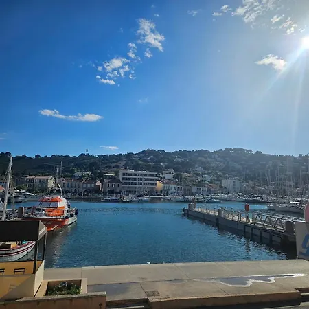 Duplex Sur Le Port De Mandrier - Q01 Apartment